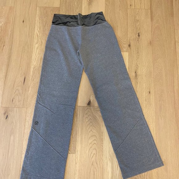 Lululemon track suit - Picture 5 of 5